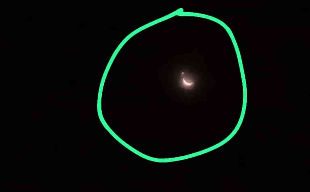 Fenomena Langit: Antares dan Bulan Sabit Berdampingan Malam Ini